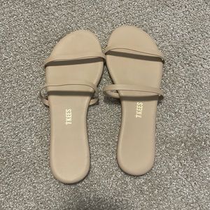 Never worn TKEES sandals